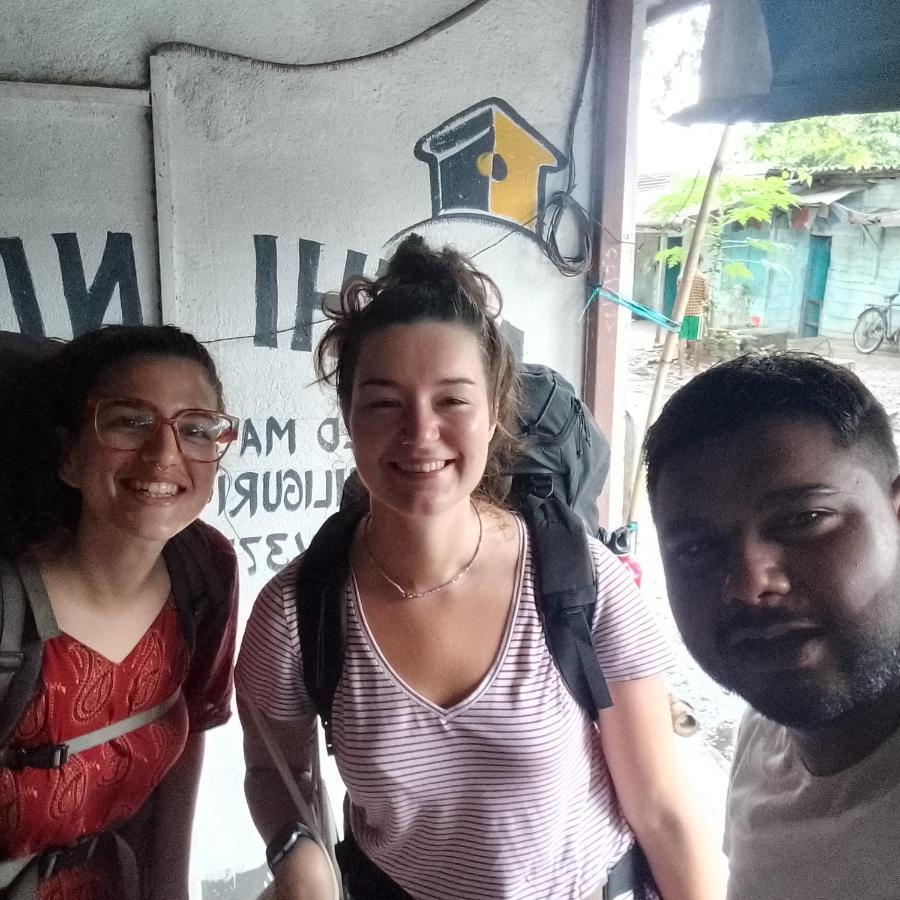 Atathi Niwas Guest House For Backpackers And Travellers Siliguri Esterno foto